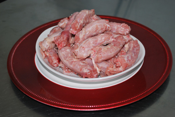 colli di pollo interi